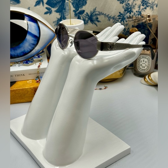 🆕 CELINE 🧿 NIB CL40235U 16A Metal Triomphe Oval Sunglasses, Silver & Smoke - Picture 8 of 16